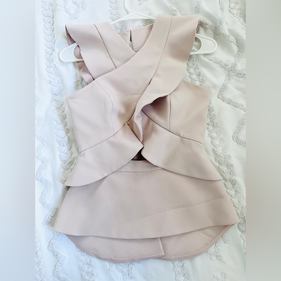 BCBGMaxAzria Tops - BCBGMaxAzria Cream Ruffled Sleeveless Top